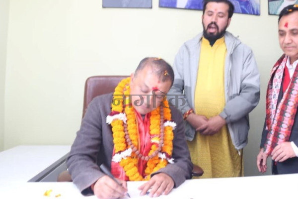 कांग्रेसबाट सभापति थापा प्रधानमन्त्रीका उम्मेदवार